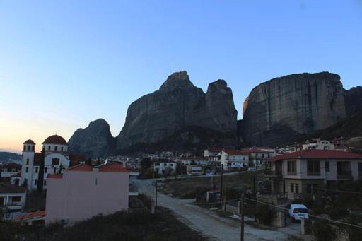 Appartement In The Shadow Of Meteora à Kalambaka Extérieur photo