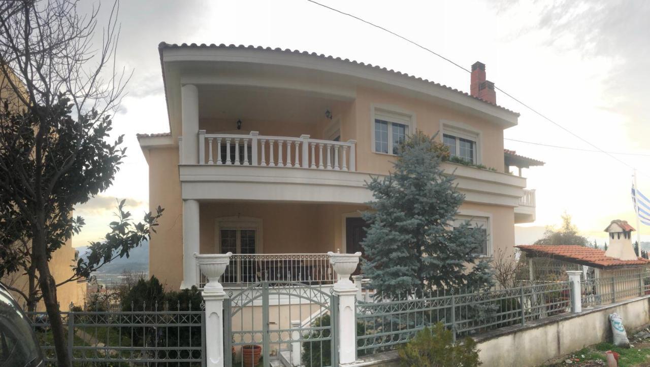 Appartement In The Shadow Of Meteora à Kalambaka Extérieur photo